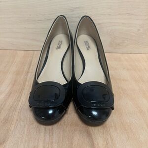 Michael Kors Pauline Flex Mid Pump